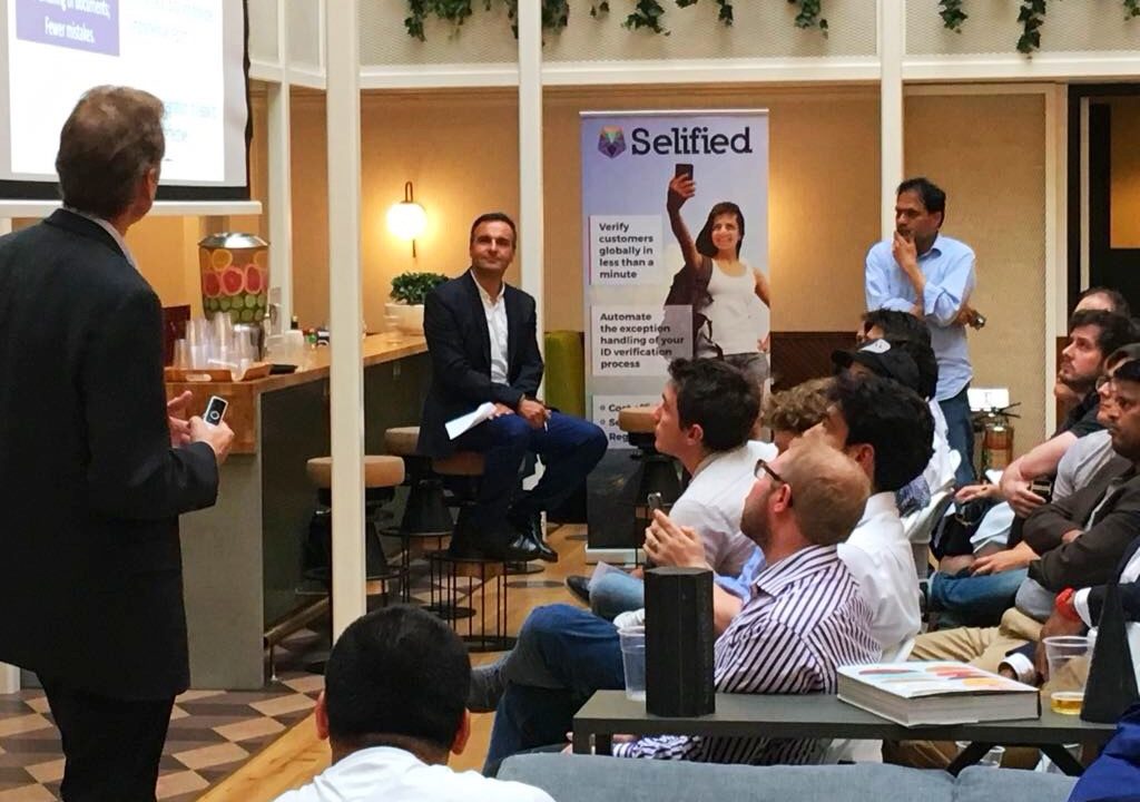 Dr Farhad Reyazat mentoring entrepreneurs